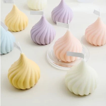 Whimsical Swirl Scented Candles 6 Cm
