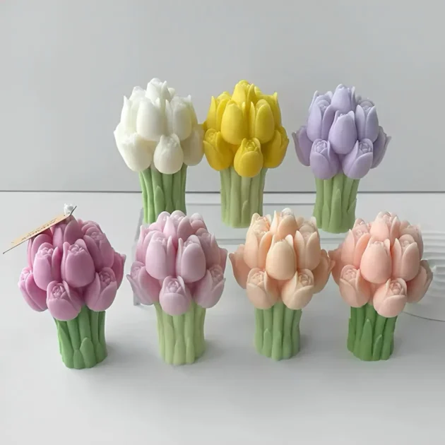 Tulip Bouquet Scented Candle 10 Cm - Image 2