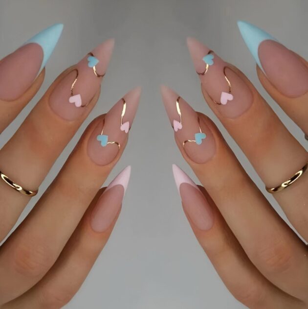 Elegant Heart Accent Nails