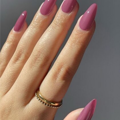 Glossy Mauve Elegance