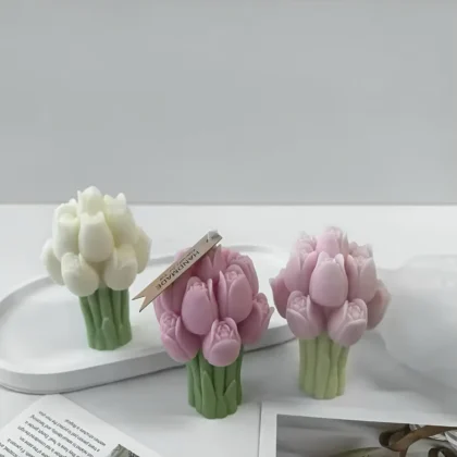Tulip Bouquet Scented Candle 10 Cm