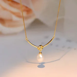 Pearl Knot Necklace